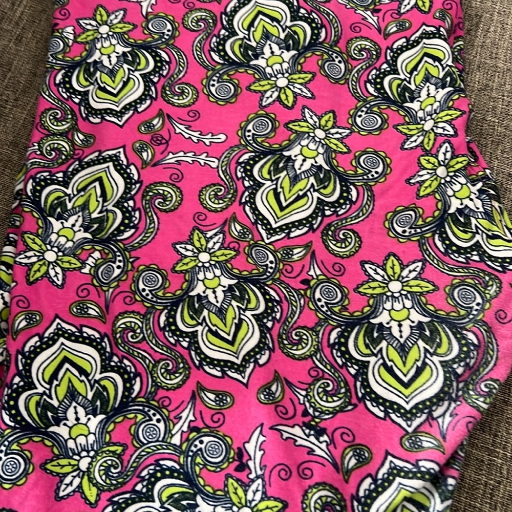 LAST CHNACE! Lularoe Tall and Curvy Leggings